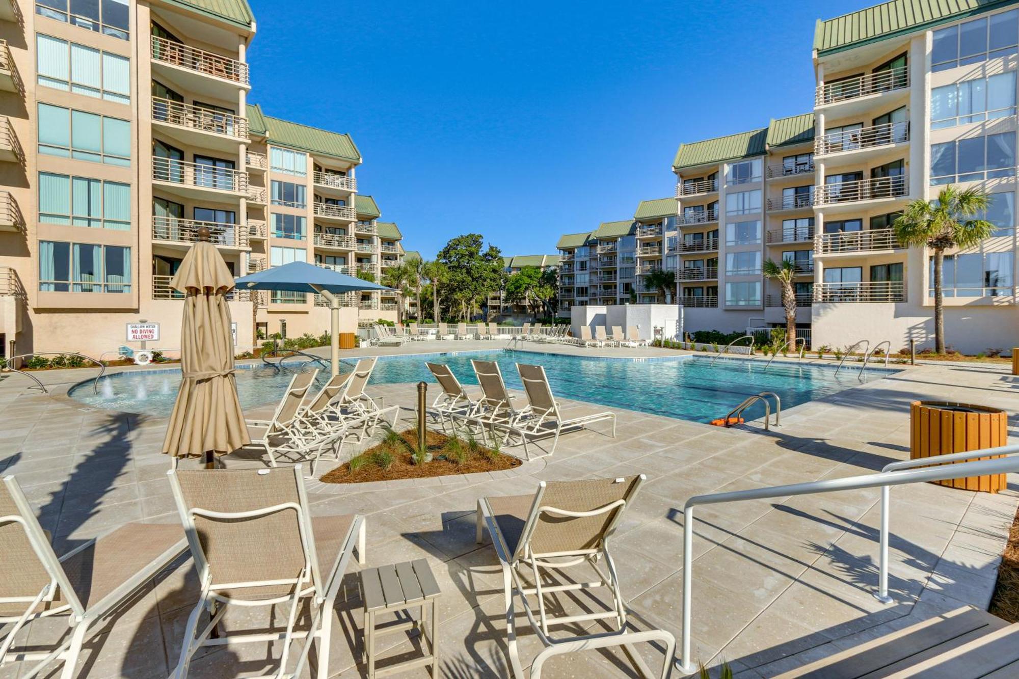 Palmetto Dunes Villa With Lagoon And Fountain Views ヒルトンヘッドアイランド エクステリア 写真